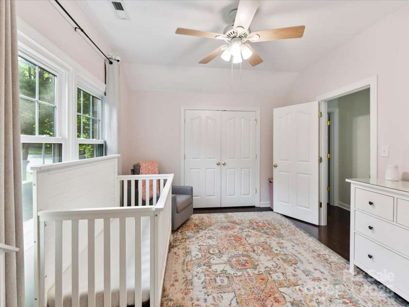 4032 Cambridge Hill Lane, Charlotte, NC 28270.  MLS# CAR4277573, YatesRealty ID 33179. 3rd bedroom upstairs connected to the Jack & Jill bath