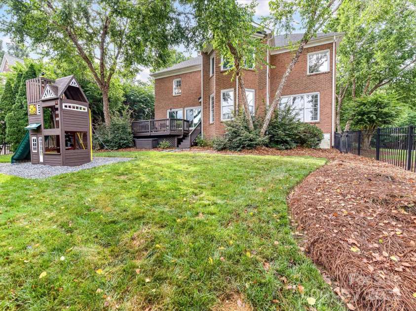 4032 Cambridge Hill Lane, Charlotte, NC 28270.  MLS# CAR4277573, YatesRealty ID 33179. Exterior back view