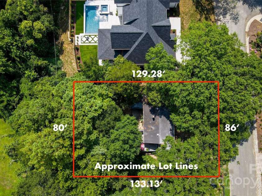 1825 Beckwith Place, Charlotte, NC 28205.  MLS# CAR4282243, YatesRealty ID 33180. 
