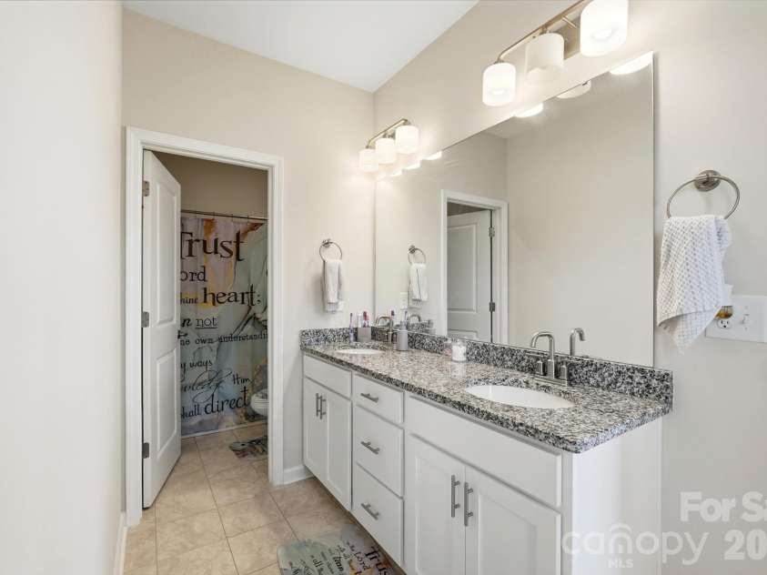 3205 Kintore Lane, Concord, NC 28027.  MLS# CAR4394370, YatesRealty ID 33180. 