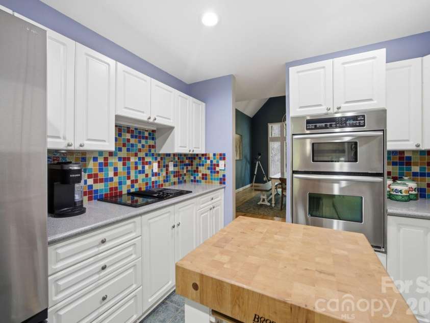 242 Mallard Way, Mooresville, NC 28117.  MLS# CAR4381736, YatesRealty ID 33182. 