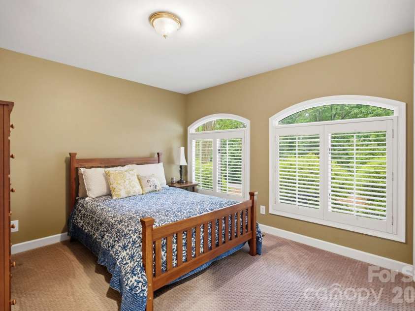 242 Mallard Way, Mooresville, NC 28117.  MLS# CAR4381736, YatesRealty ID 33182. 