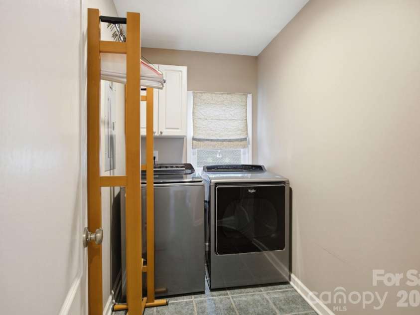 242 Mallard Way, Mooresville, NC 28117.  MLS# CAR4381736, YatesRealty ID 33182. 