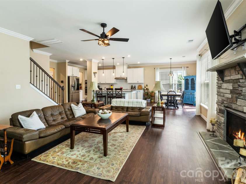 6008 Britannia Boulevard, Waxhaw, NC 28173.  MLS# CAR4396319, YatesRealty ID 33183. 