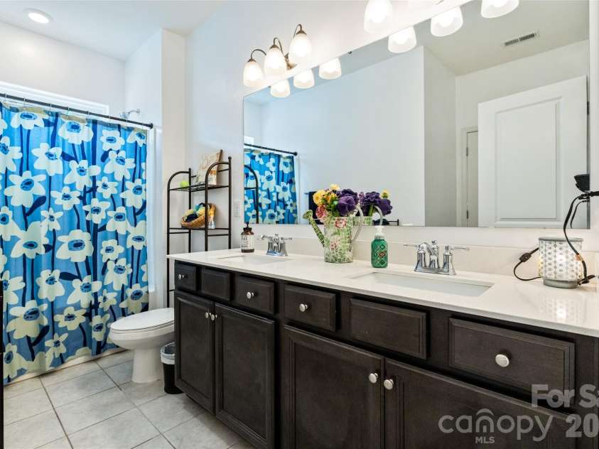 6008 Britannia Boulevard, Waxhaw, NC 28173.  MLS# CAR4396319, YatesRealty ID 33183. 