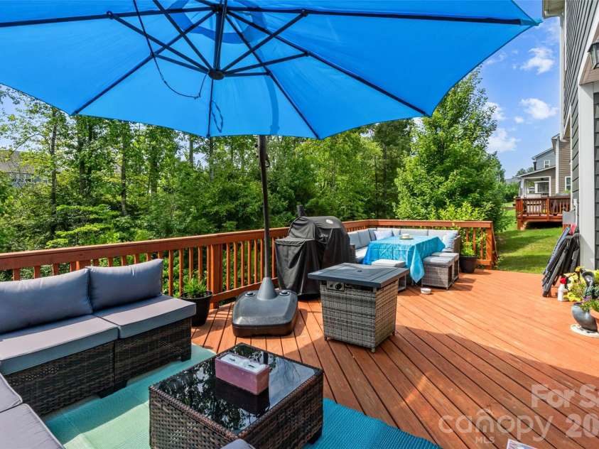 6008 Britannia Boulevard, Waxhaw, NC 28173.  MLS# CAR4396319, YatesRealty ID 33183. 