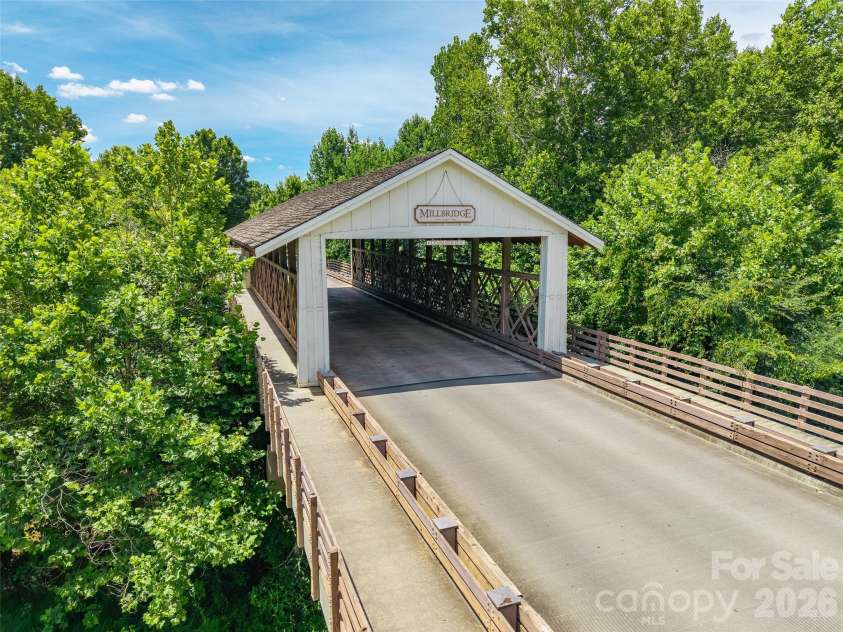 6008 Britannia Boulevard, Waxhaw, NC 28173.  MLS# CAR4396319, YatesRealty ID 33183. 