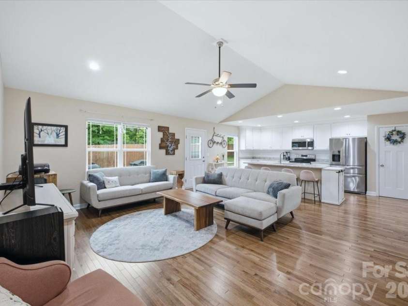3788 Rene Lane, Maiden, NC 28650.  MLS# CAR4393846, YatesRealty ID 33184. 