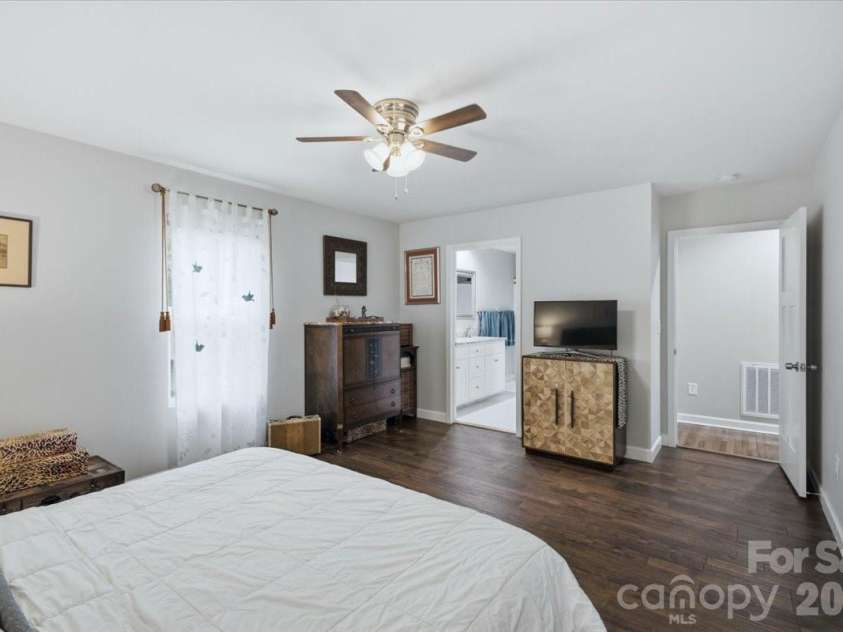 3788 Rene Lane, Maiden, NC 28650.  MLS# CAR4393846, YatesRealty ID 33184. 