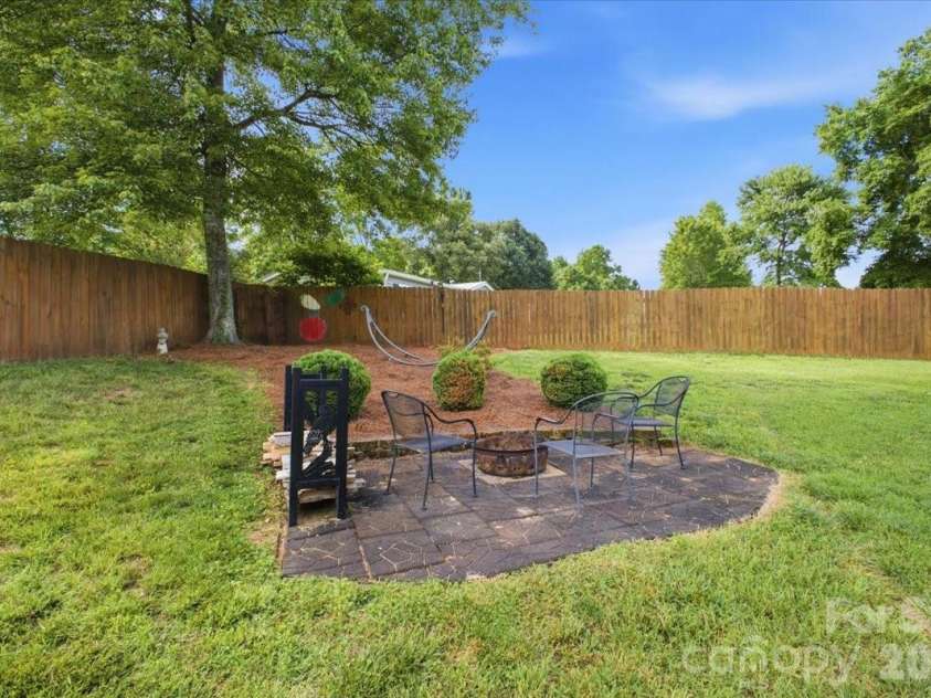 3788 Rene Lane, Maiden, NC 28650.  MLS# CAR4393846, YatesRealty ID 33184. 