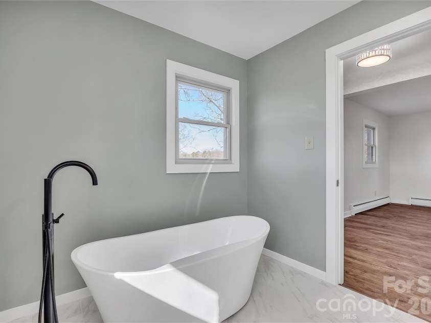 8201 NC 200 Highway, Stanfield, NC 28163.  MLS# CAR4413538, YatesRealty ID 33185. Primary full bath