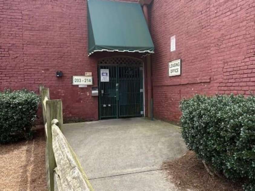 1 Buffalo Avenue, Concord, NC 28025.  MLS# CAR4289758, YatesRealty ID 33187. 