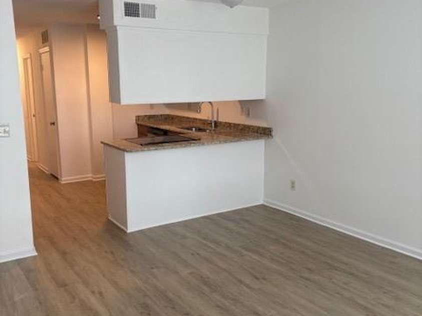 1 Buffalo Avenue, Concord, NC 28025.  MLS# CAR4289758, YatesRealty ID 33187. 