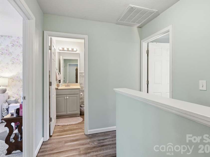 83 Sunny Meadows Boulevard, Arden, NC 28704.  MLS# CAR4396781, YatesRealty ID 33187. 