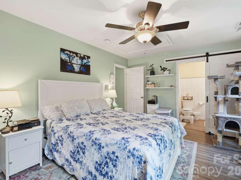 83 Sunny Meadows Boulevard, Arden, NC 28704.  MLS# CAR4396781, YatesRealty ID 33187. 