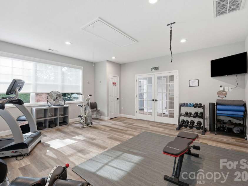 83 Sunny Meadows Boulevard, Arden, NC 28704.  MLS# CAR4396781, YatesRealty ID 33187. 
