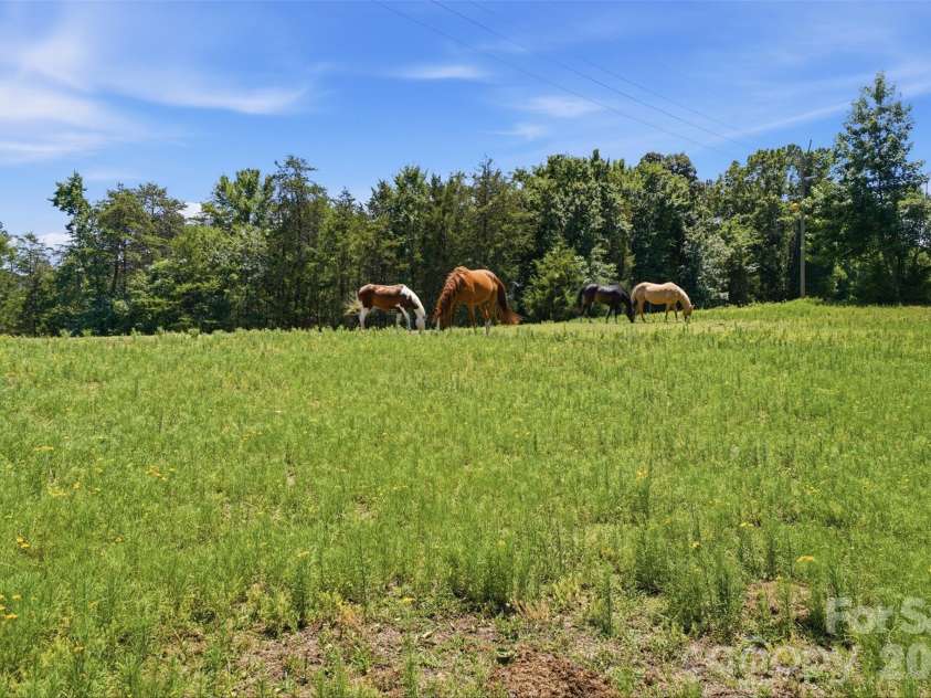 5835 Kreps Road, Clover, SC 29710.  MLS# CAR4397393, YatesRealty ID 33188. 
