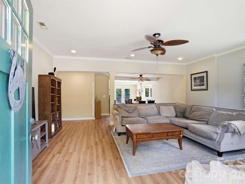 5835 Kreps Road, Clover, SC 29710.  MLS# CAR4397393, YatesRealty ID 33188. 