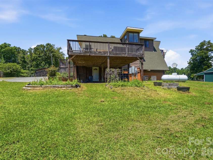 5835 Kreps Road, Clover, SC 29710.  MLS# CAR4397393, YatesRealty ID 33188. 