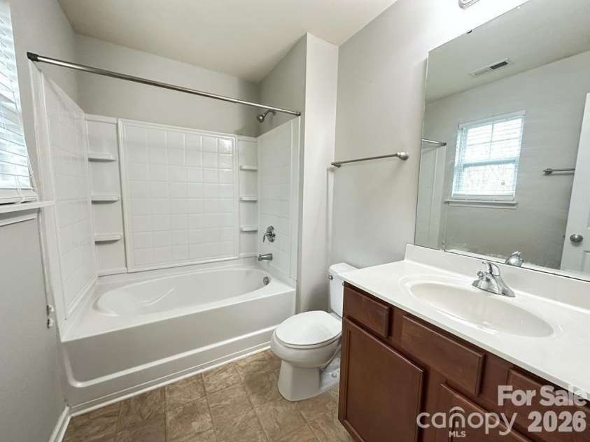 10383 Bunclody Drive, Charlotte, NC 28213.  MLS# CAR4354613, YatesRealty ID 3319. 