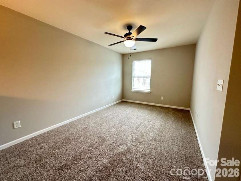 10383 Bunclody Drive, Charlotte, NC 28213.  MLS# CAR4354613, YatesRealty ID 3319. Loft