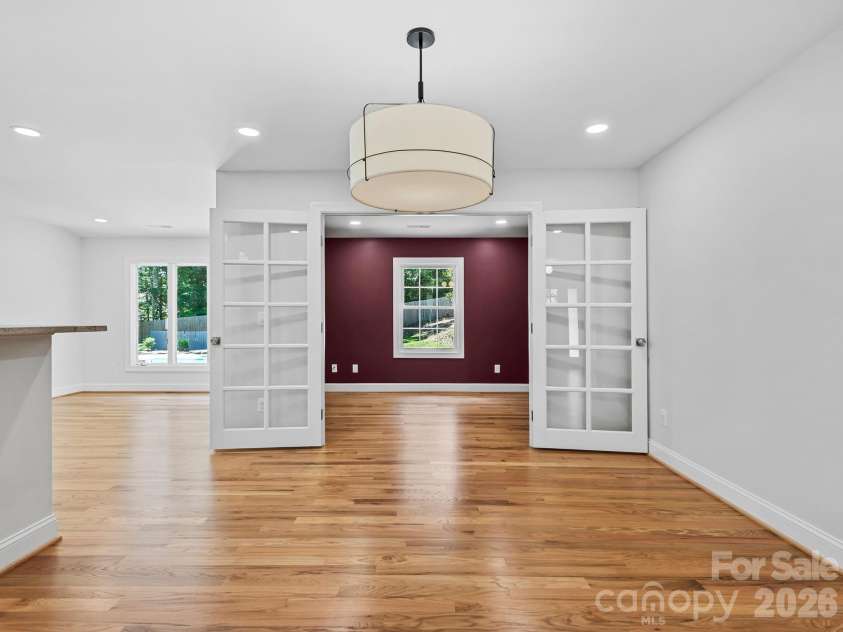 26 Glen Cove Road, Arden, NC 28704.  MLS# CAR4394525, YatesRealty ID 33191. 