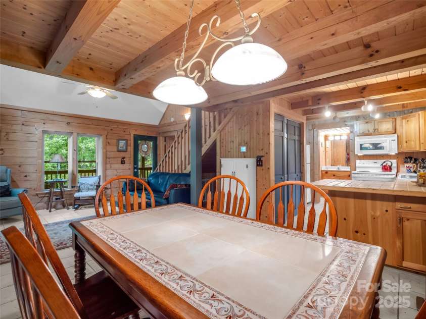 120 Sasafras Ridge, Rutherfordton, NC 28139.  MLS# CAR4292175, YatesRealty ID 33192. 