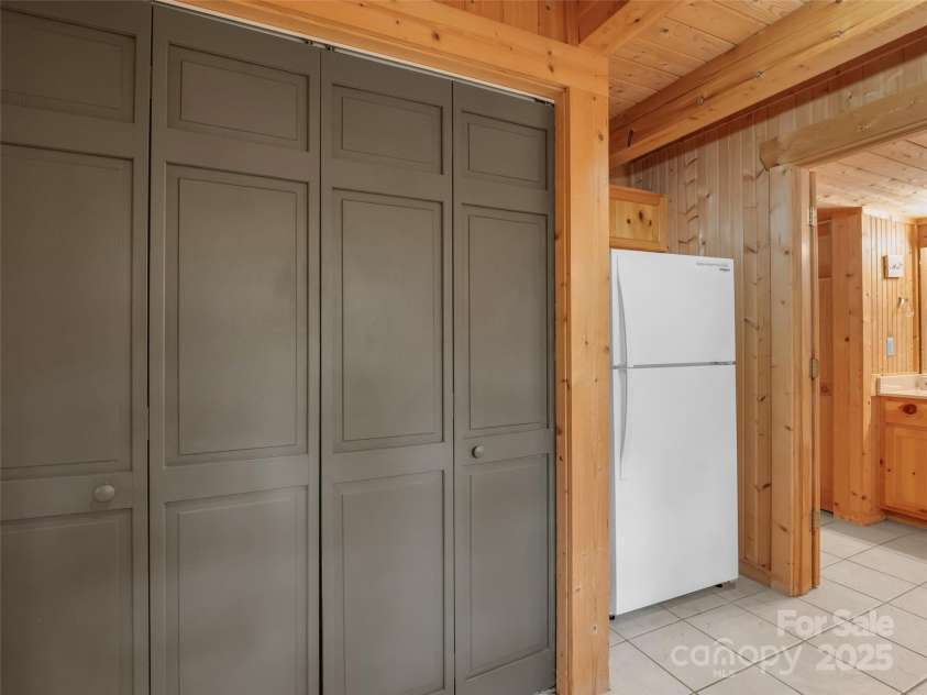 120 Sasafras Ridge, Rutherfordton, NC 28139.  MLS# CAR4292175, YatesRealty ID 33192. 