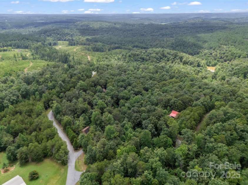 120 Sasafras Ridge, Rutherfordton, NC 28139.  MLS# CAR4292175, YatesRealty ID 33192. 