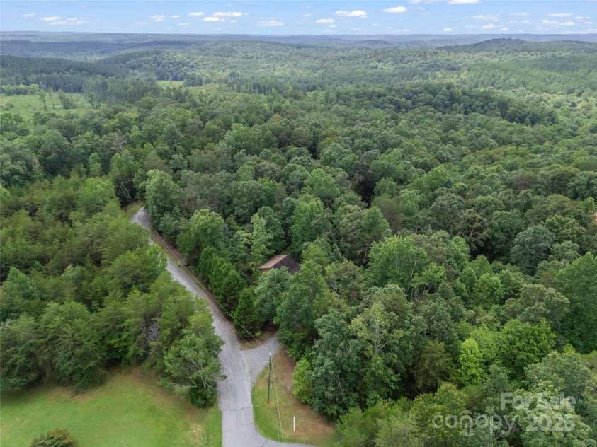 120 Sasafras Ridge, Rutherfordton, NC 28139.  MLS# CAR4292175, YatesRealty ID 33192. 