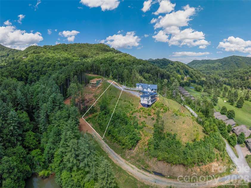 167 Southpoint Ridge, Maggie Valley, NC 28751.  MLS# CAR4398077, YatesRealty ID 33192. Lot #4 Views