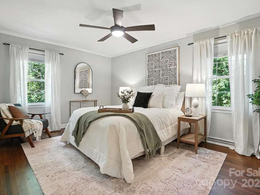 6208 Colchester Place, Charlotte, NC 28210.  MLS# CAR4283385, YatesRealty ID 33193. 