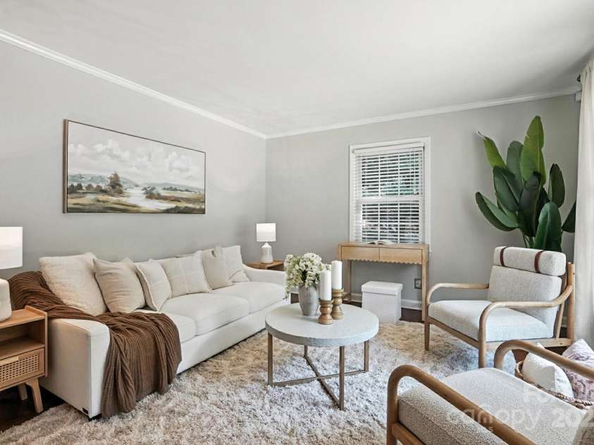 6208 Colchester Place, Charlotte, NC 28210.  MLS# CAR4283385, YatesRealty ID 33193. 