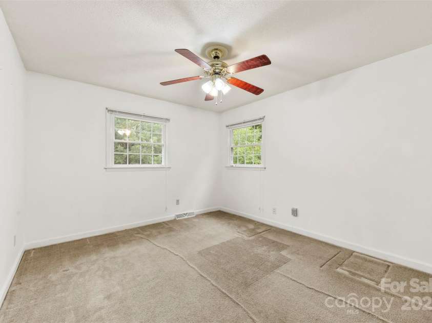 203 Falling Tree Lane, Monroe, NC 28112.  MLS# CAR4289971, YatesRealty ID 33194. 