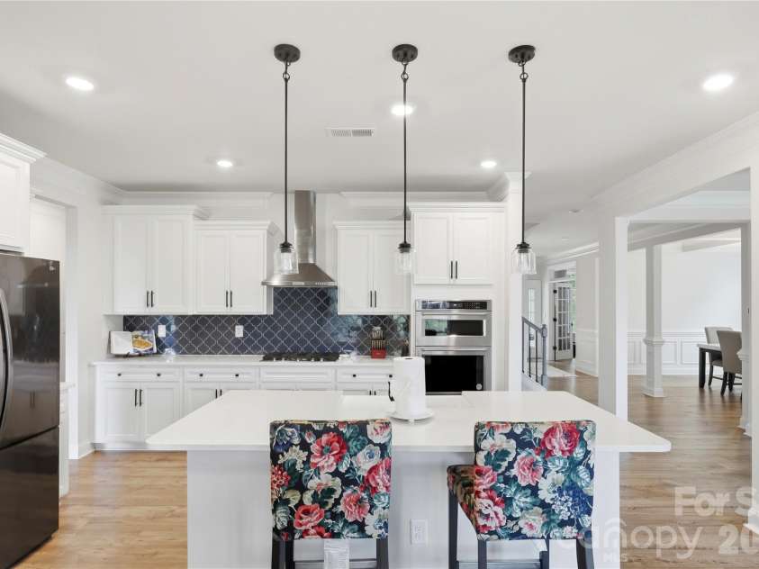 9010 Surry Spring Lane, Huntersville, NC 28078.  MLS# CAR4393945, YatesRealty ID 33194. 