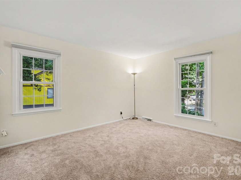 9322 New Towne Drive, Matthews, NC 28105.  MLS# CAR4389735, YatesRealty ID 33195. Secondary Bedroom #1