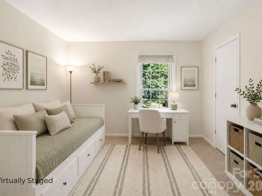 9322 New Towne Drive, Matthews, NC 28105.  MLS# CAR4389735, YatesRealty ID 33195. Secondary Bedroom #2 Virtually Staged