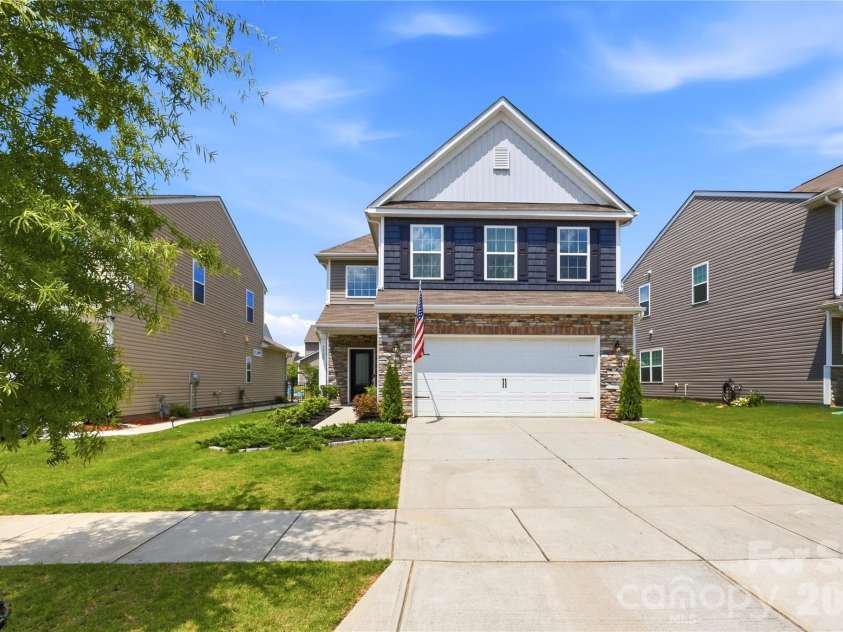 7720 Sea Turtle Way, Lancaster, SC 29720.  MLS# CAR4393365, YatesRealty ID 33196. 