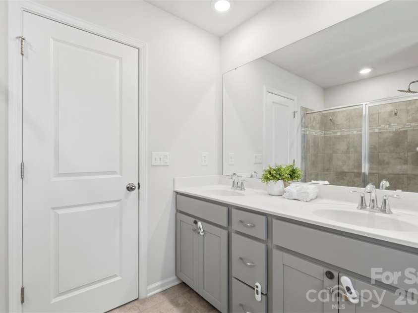 7720 Sea Turtle Way, Lancaster, SC 29720.  MLS# CAR4393365, YatesRealty ID 33196. 