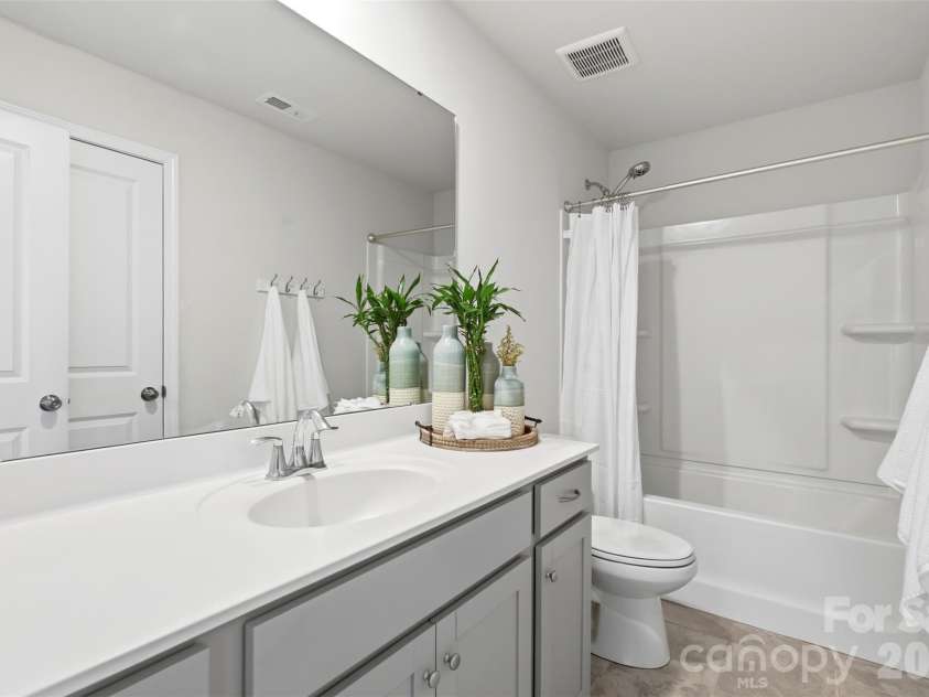 7720 Sea Turtle Way, Lancaster, SC 29720.  MLS# CAR4393365, YatesRealty ID 33196. 