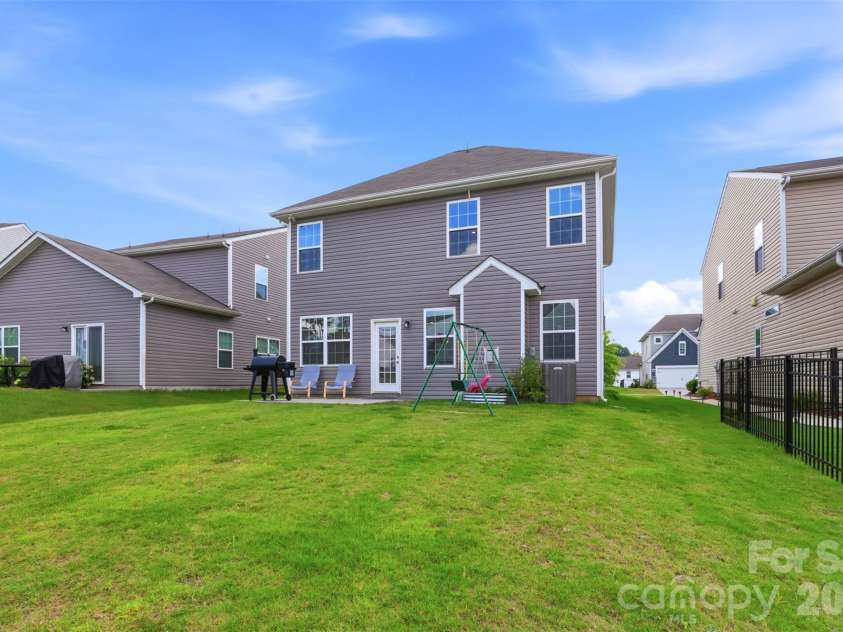 7720 Sea Turtle Way, Lancaster, SC 29720.  MLS# CAR4393365, YatesRealty ID 33196. 