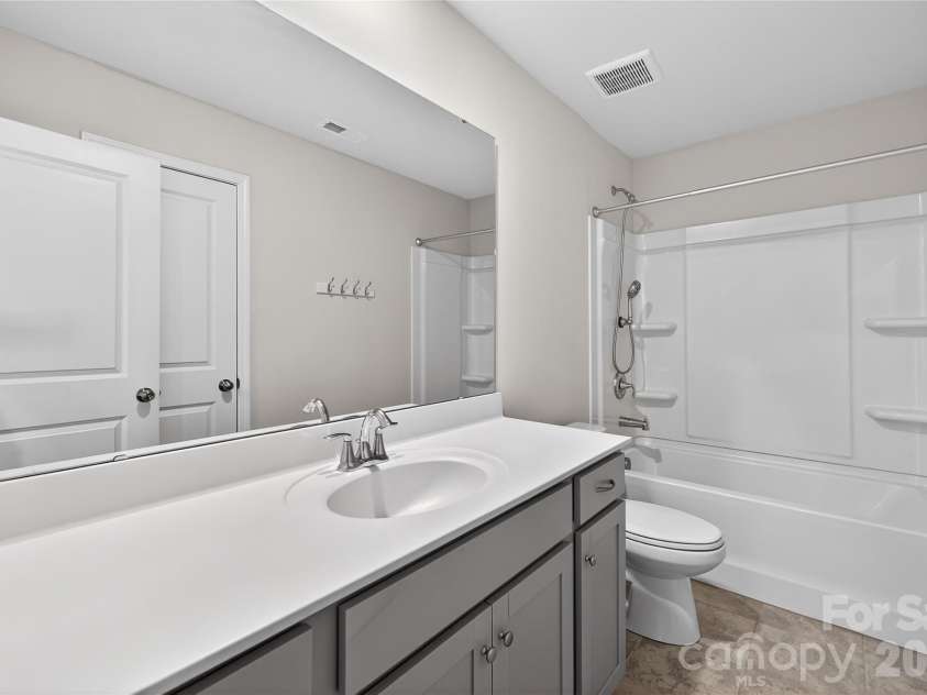 7720 Sea Turtle Way, Lancaster, SC 29720.  MLS# CAR4424051, YatesRealty ID 33196. 
