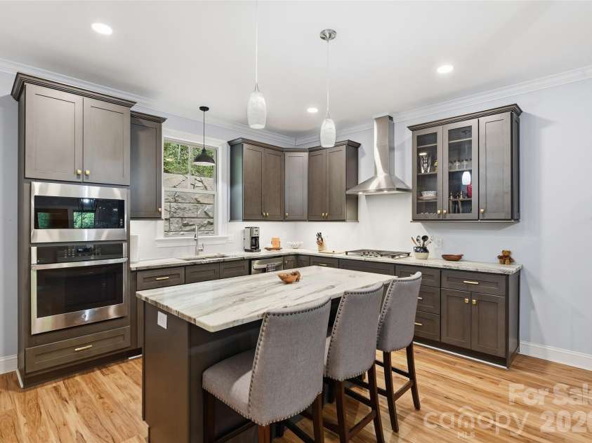 85 Garnet Spring Lane, Waynesville, NC 28785.  MLS# CAR4394449, YatesRealty ID 33197. 