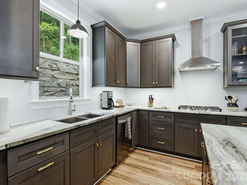 85 Garnet Spring Lane, Waynesville, NC 28785.  MLS# CAR4394449, YatesRealty ID 33197. 