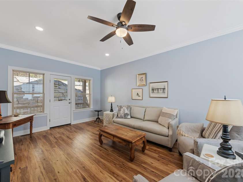85 Garnet Spring Lane, Waynesville, NC 28785.  MLS# CAR4394449, YatesRealty ID 33197. 