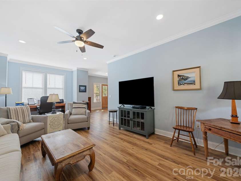 85 Garnet Spring Lane, Waynesville, NC 28785.  MLS# CAR4394449, YatesRealty ID 33197. 
