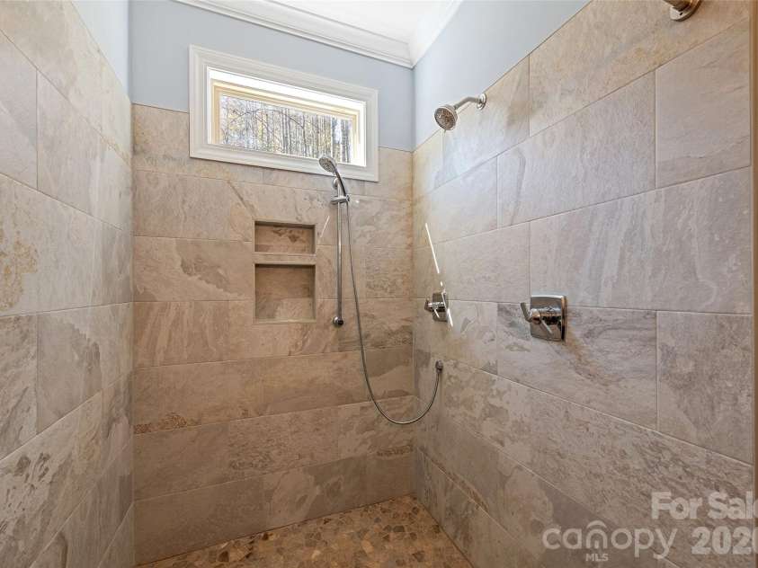 85 Garnet Spring Lane, Waynesville, NC 28785.  MLS# CAR4394449, YatesRealty ID 33197. 