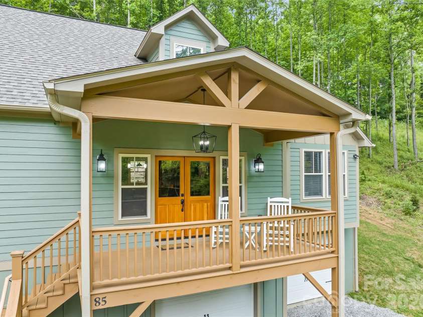 85 Garnet Spring Lane, Waynesville, NC 28785.  MLS# CAR4394449, YatesRealty ID 33197. 