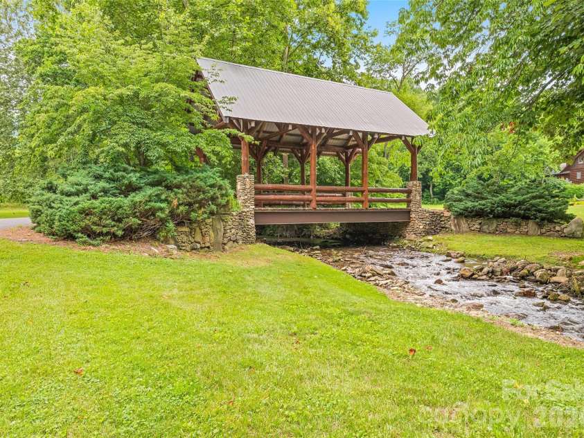 85 Garnet Spring Lane, Waynesville, NC 28785.  MLS# CAR4394449, YatesRealty ID 33197. 