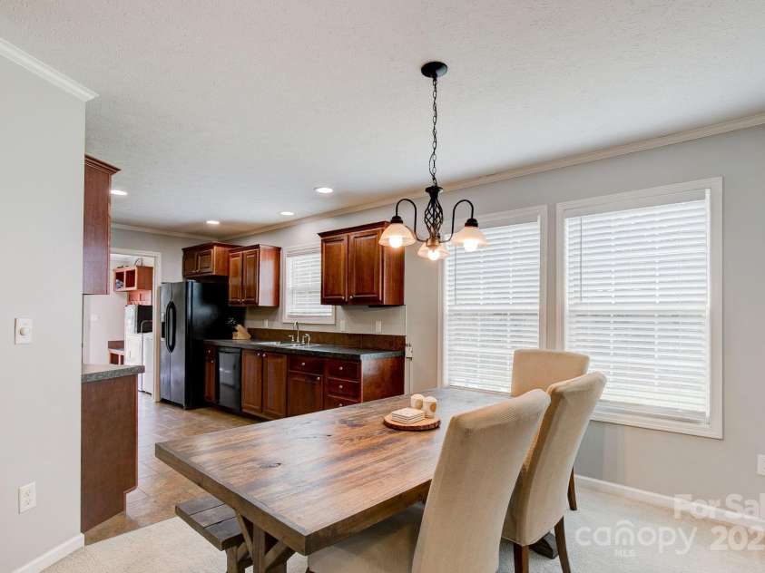 179 Youngs Bend Road, Kershaw, SC 29067.  MLS# CAR4293824, YatesRealty ID 33199. 